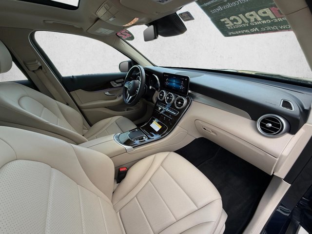 Used 2022 Mercedes-Benz GLC 300 image 24