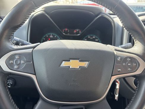Used 2015 Chevrolet Colorado Z71 image 14