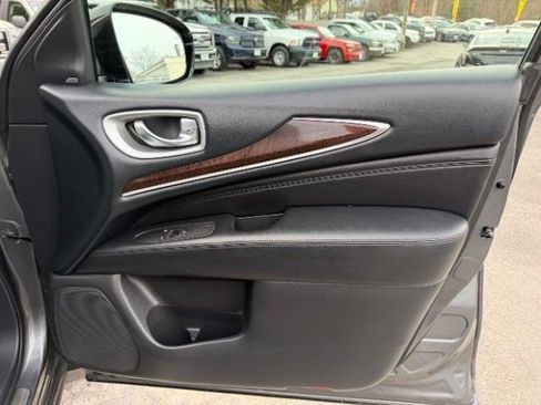 Used 2015 INFINITI QX60 AWD w/ Premium Plus Package image 39