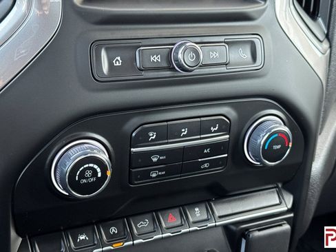 Used 2024 Chevrolet Silverado 1500 Custom image 22