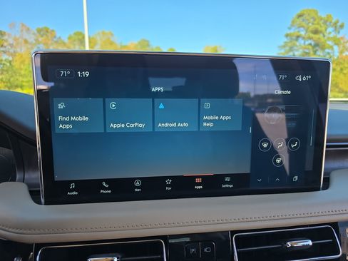 Certified 2022 Lincoln Nautilus Reserve image 21