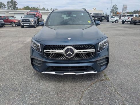 Used 2021 Mercedes-Benz GLB 250 image 9