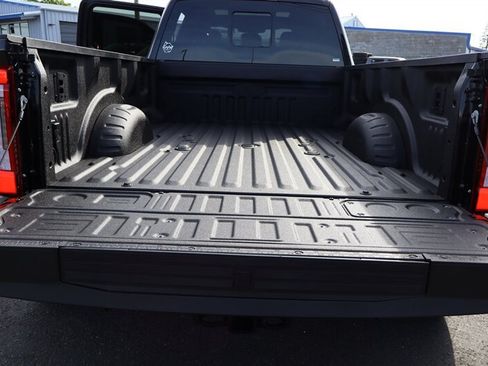 Used 2026 Ford F450 Platinum w/ FX4 Off-Road Package AWD/4WD image 15