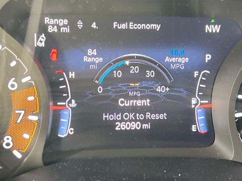 Used 2022 Jeep Compass Trailhawk AWD/4WD image 12