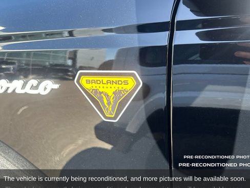 Used 2021 Ford Bronco Badlands AWD/4WD image 13