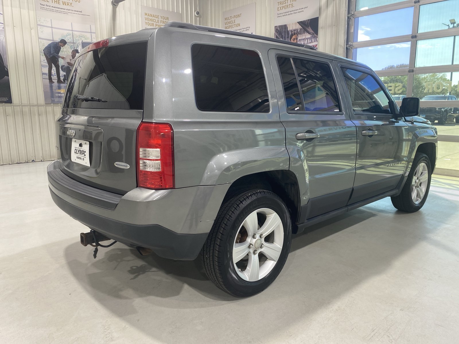 Used 2012 Jeep Patriot Latitude AWD/4WD image 8