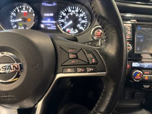 Used 2018 Nissan Rogue Sport SL AWD/4WD image 24