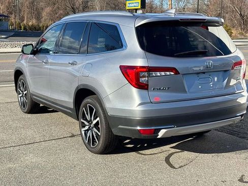 Used 2022 Honda Pilot Touring image 4