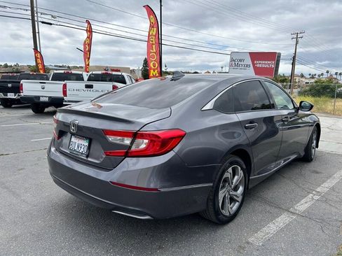 Used 2020 Honda Accord EX image 9
