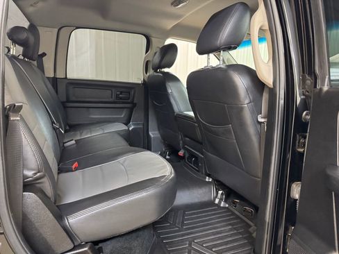 Used 2014 RAM 1500 Express image 22