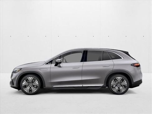 Used 2026 Mercedes-Benz EQE 320 4MATIC SUV image 2