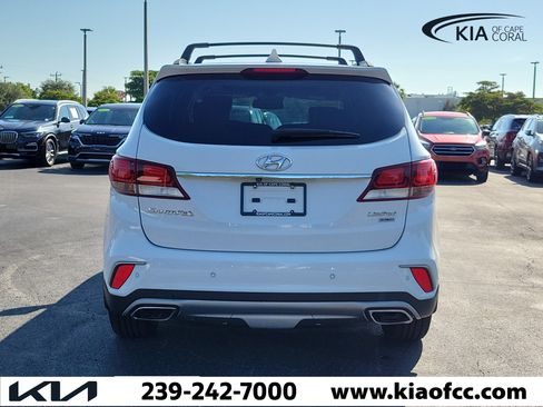 Used 2018 Hyundai Santa Fe Limited FWD image 5