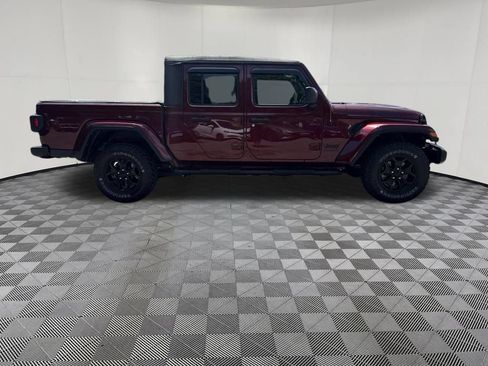 Used 2021 Jeep Gladiator Sport AWD/4WD image 4