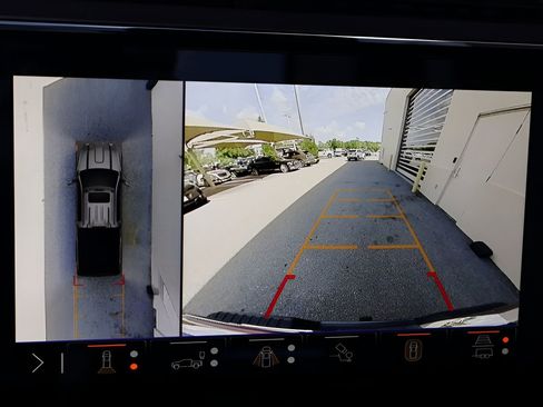 Used 2024 GMC Sierra 2500 Denali w/ Denali Reserve Package image 27