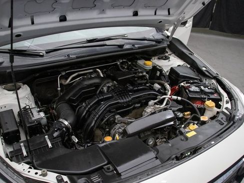 Used 2019 Subaru Crosstrek 2.0i image 29