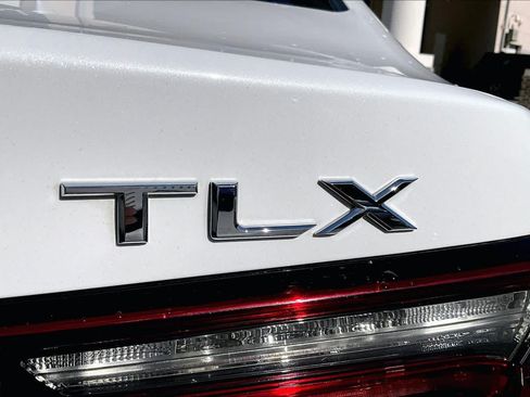 Used 2021 Acura TLX FWD image 10