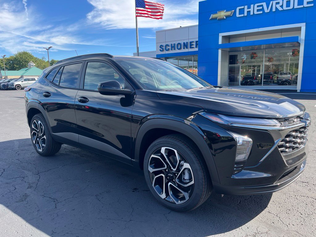 New 2026 Chevrolet Trax RS w/ Driver Confidence Package FWD image 8