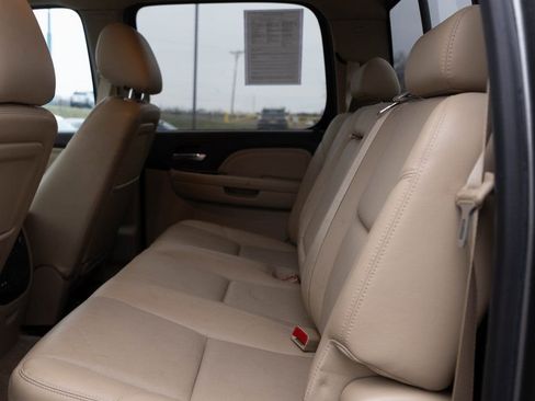 Used 2013 GMC Sierra 3500 Denali image 24