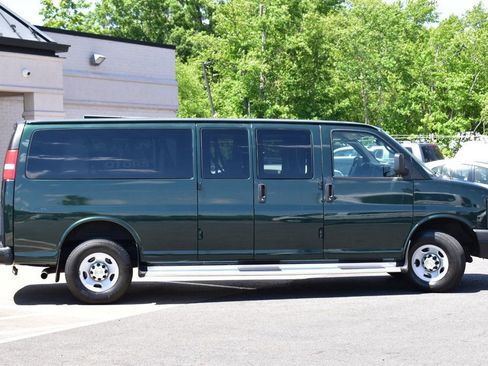 Used 2013 Chevrolet Express 3500 LS w/ Power Package RWD image 4