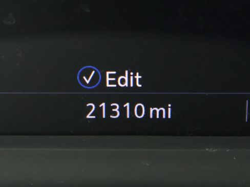 Used 2022 Cadillac XT5 Luxury image 30