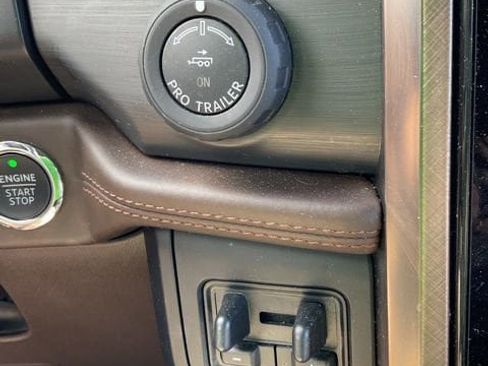 Used 2023 Ford Expedition Max King Ranch AWD/4WD image 40
