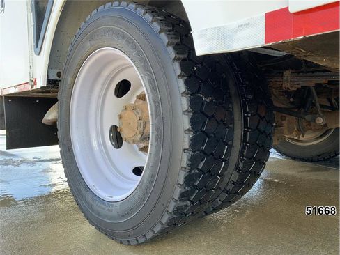 Used 2012 Ford F550 Regular Cab w/ PWR Equipment Group image 21