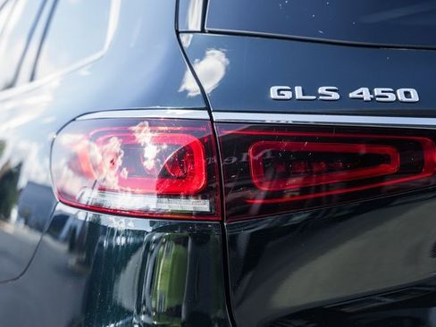Used 2023 Mercedes-Benz GLS 450 GLS 450 image 7