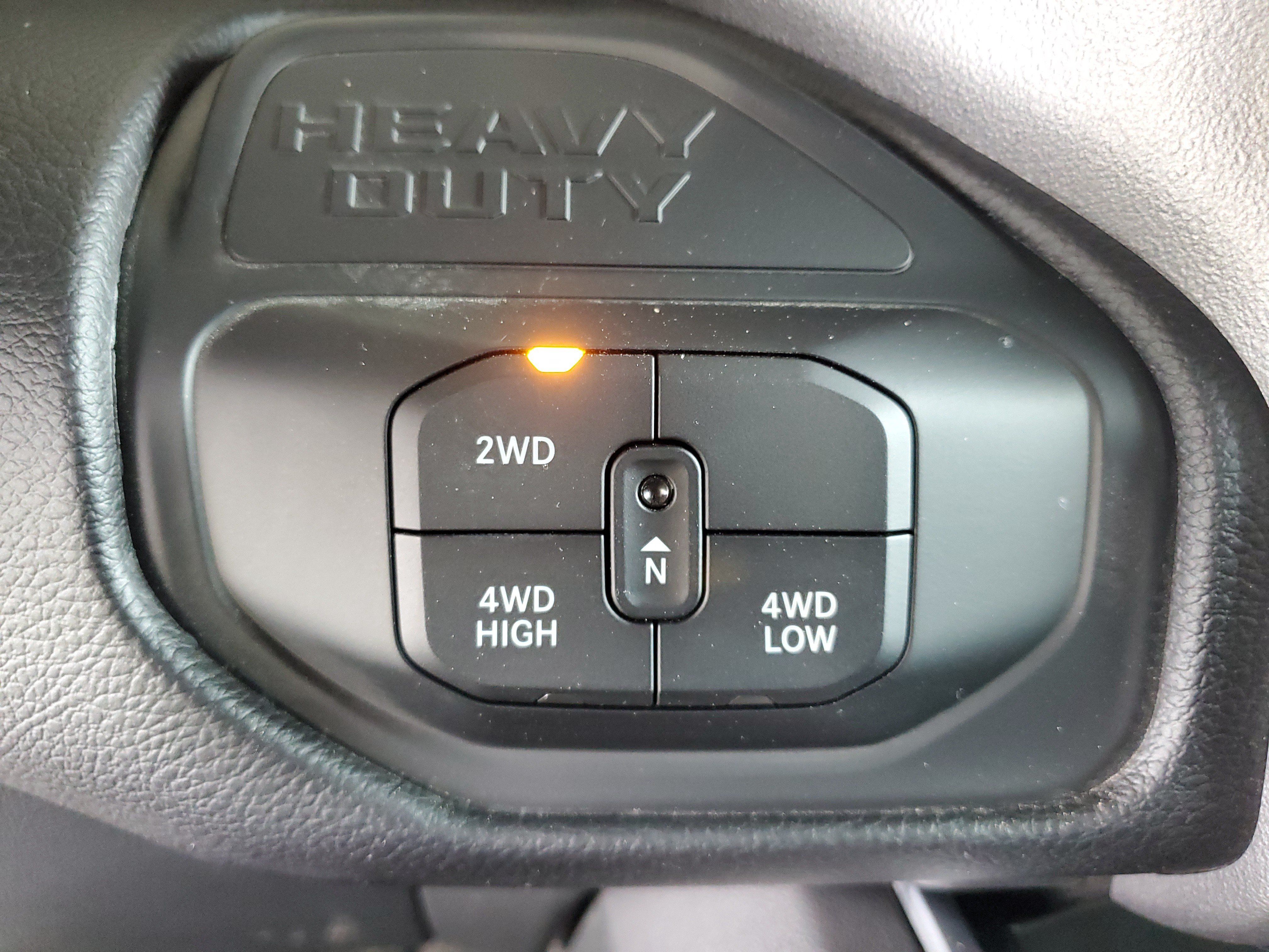 New 2025 RAM 2500 Big Horn AWD/4WD image 28