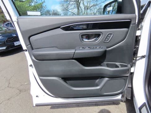 New 2026 Honda Pilot EX-L image 17