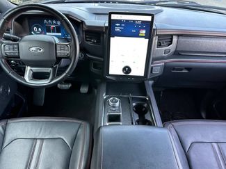 Used 2022 Ford Expedition Limited RWD video 3