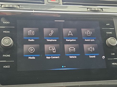 Certified 2023 Volkswagen Tiguan SE w/ Panoramic Sunroof Package AWD/4WD image 20