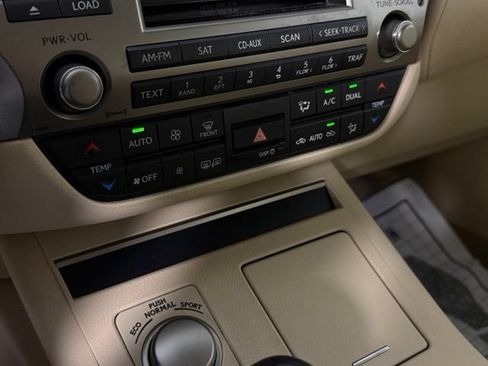 Used 2013 Lexus ES 350 FWD image 20