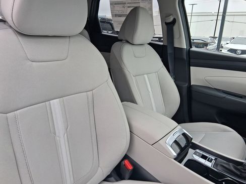 New 2026 Hyundai Tucson SEL image 11