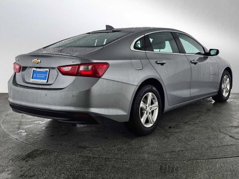 Used 2024 Chevrolet Malibu LT image 3