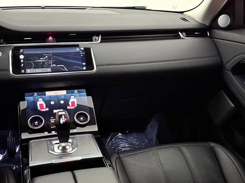 Used 2022 Land Rover Range Rover Evoque SE image 28
