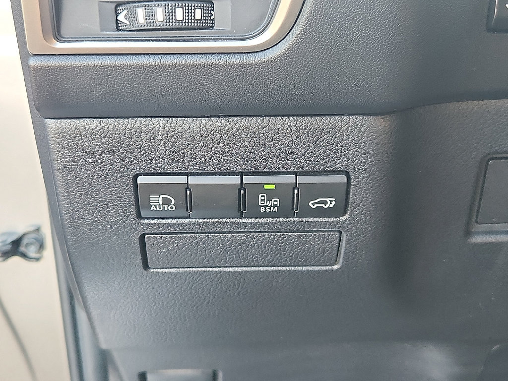 Used 2018 Lexus NX 300 FWD w/ Premium Package image 23