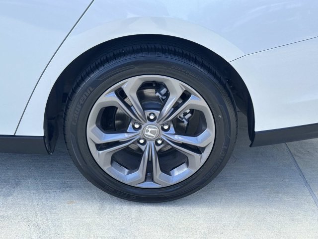 Certified 2023 Honda Accord EX image 4
