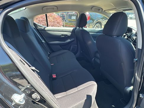 Used 2024 Nissan Sentra S FWD image 23