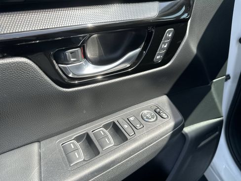 Used 2024 Honda CR-V EX-L image 14