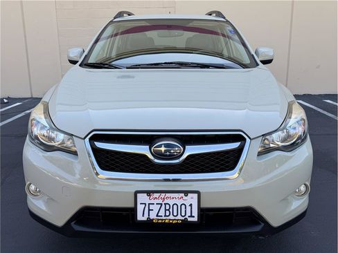 Used 2014 Subaru Crosstrek 2.0i Limited AWD/4WD image 3