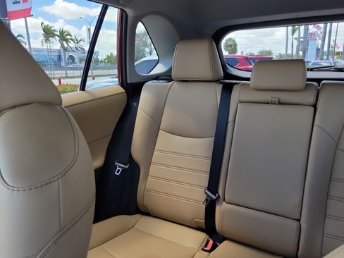 Used 2025 Toyota RAV4 XLE Premium image 20