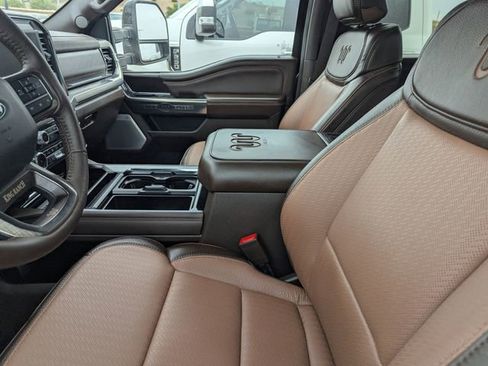 Certified 2026 Ford F450 King Ranch w/ FX4 Off-Road Package AWD/4WD image 9