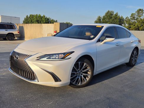 Used 2021 Lexus ES 250 w/ Premium Package AWD/4WD image 1