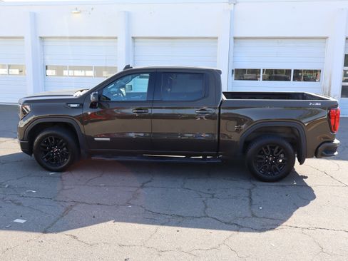 Used 2023 GMC Sierra 1500 Elevation w/ Elevation Premium Package AWD/4WD image 18
