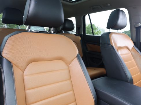 Used 2018 Volkswagen Atlas SEL Premium AWD/4WD image 23