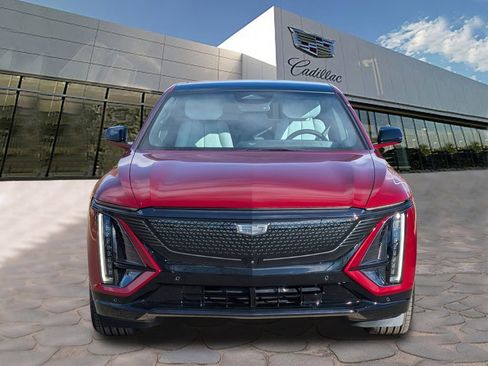 New 2026 Cadillac Lyriq Sport image 6