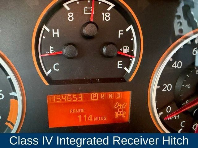 Used 2015 Nissan Titan SV w/ SV Value Truck Package AWD/4WD image 26