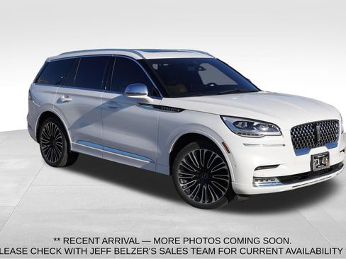 Used 2020 Lincoln Aviator Black Label w/ Dynamic Handling Package AWD/4WD image 1