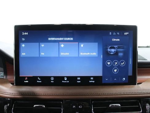 Used 2022 Lincoln Nautilus Reserve w/ Equipment Group 201A image 35