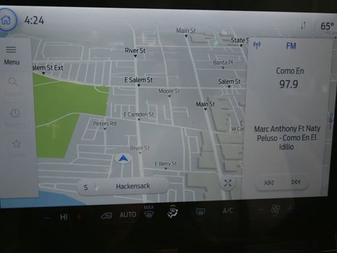 Used 2024 Ford Transit 350 XLT image 15